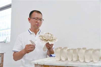 1690272887244747.jpg res04_attpic_brief.jpg